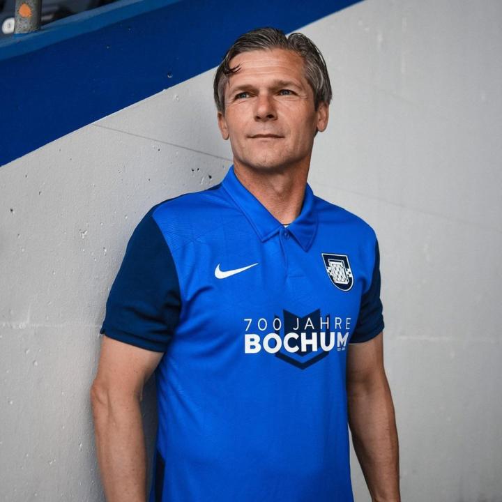 波鸿发布限量版球衣