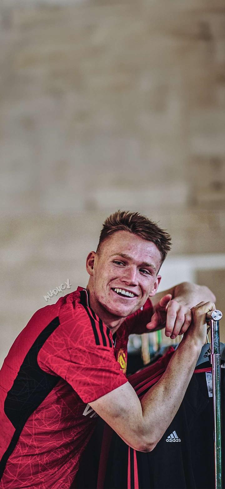 新赛季新球衣新壁纸胖肖小麦