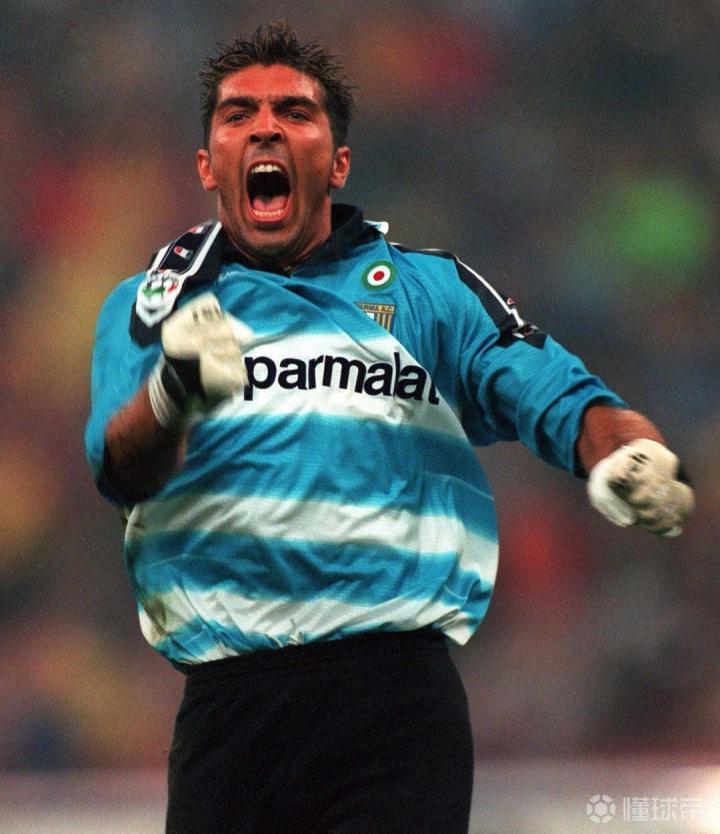 还记得你来时,英姿飒爽,意气风发|尤文图斯|帕尔马|布冯|懂球帝