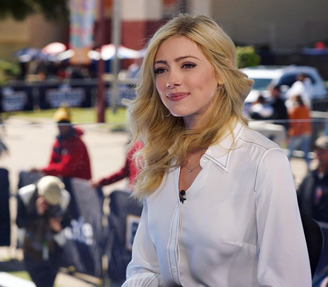 "国民岳父"霍纳塞克之女艾比,本可靠颜值偏要靠才华的天使