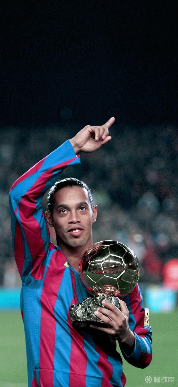 巴萨传奇罗纳尔迪尼奥!壁纸合集 竖屏|巴塞罗那|罗纳尔迪尼奥|懂球帝