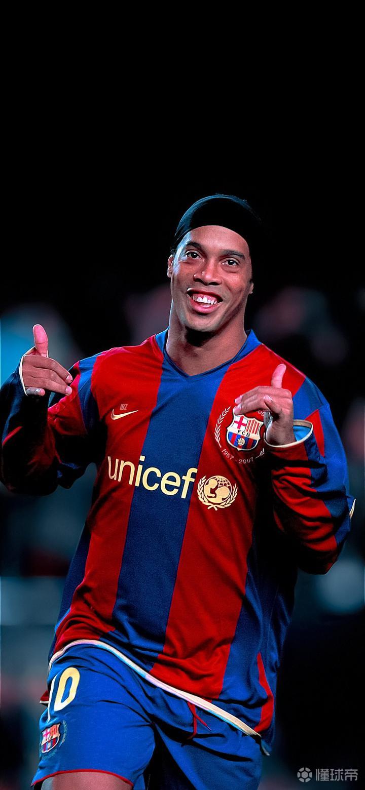 巴萨传奇罗纳尔迪尼奥!壁纸合集 竖屏|巴塞罗那|罗纳尔迪尼奥|懂球帝