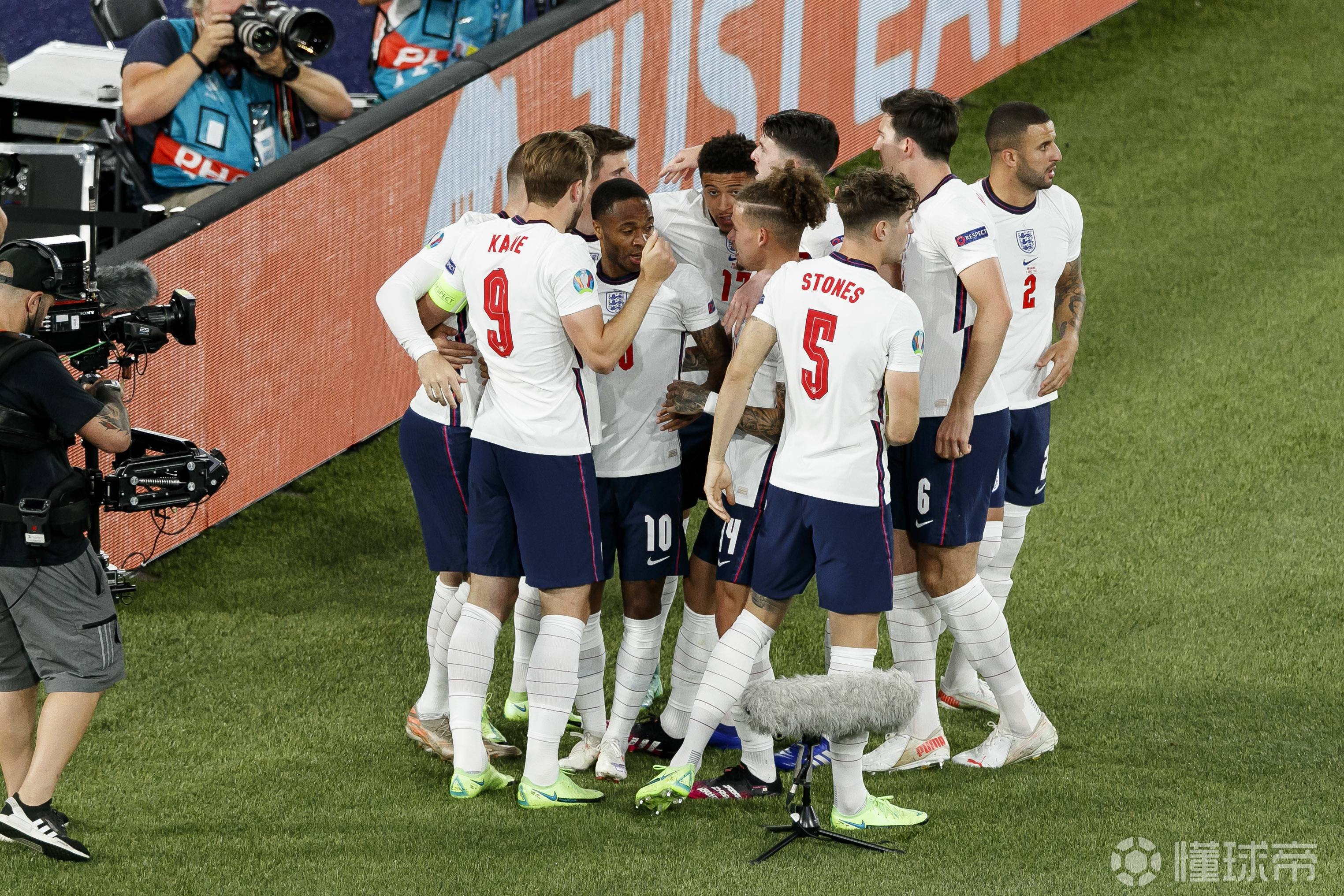 欧洲杯历史首支英格兰队前5场比赛保持零封