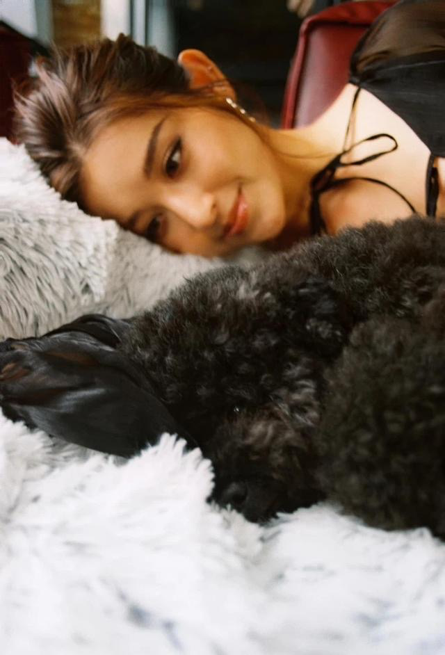 nguyen tran huyen my拥有神仙颜值,中国球迷赞她是"娜扎的脸,柳岩的