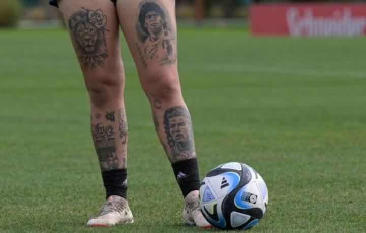 阿根廷女足球员:c罗是最佳球员,有了他的文身我永远拥有他