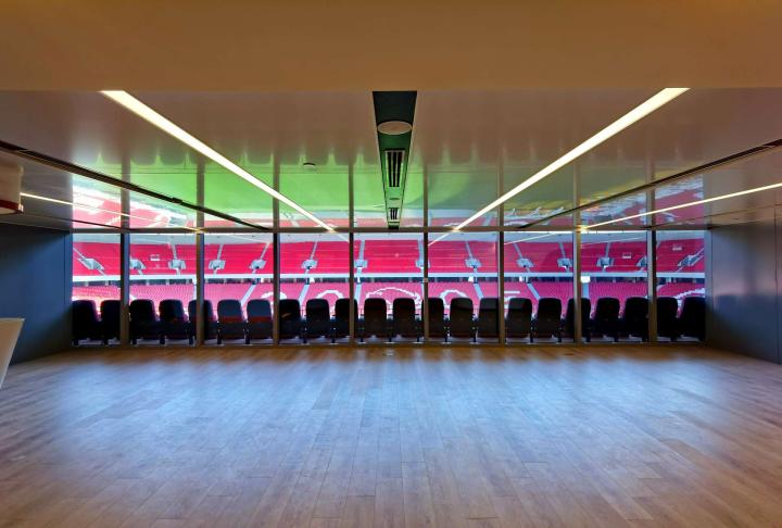 浦东足球场记录贴