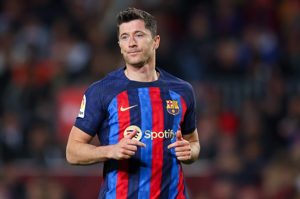 乔丹·亨德森,法比尼奥和阿兰·圣马克西曼等人也都即将迎来沙