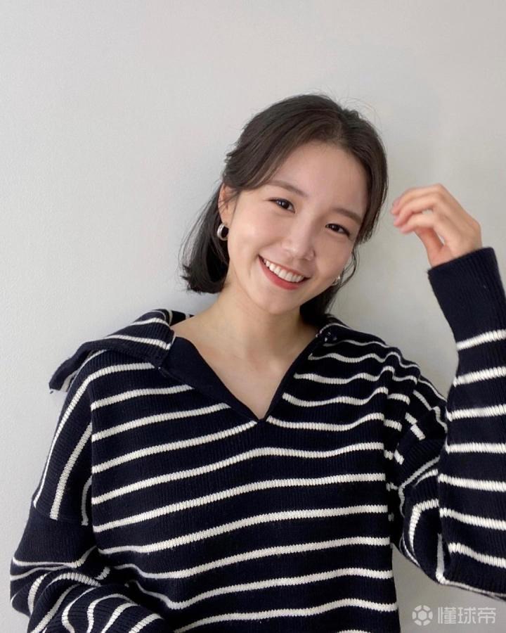 世界杯上"一笑成名"的张睿元.笑容还是这么治愈.|懂球帝