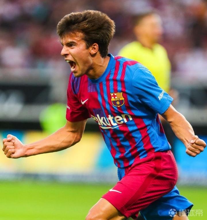 你的甜菜普吉已被足球点燃|巴塞罗那|普伊奇|懂球帝