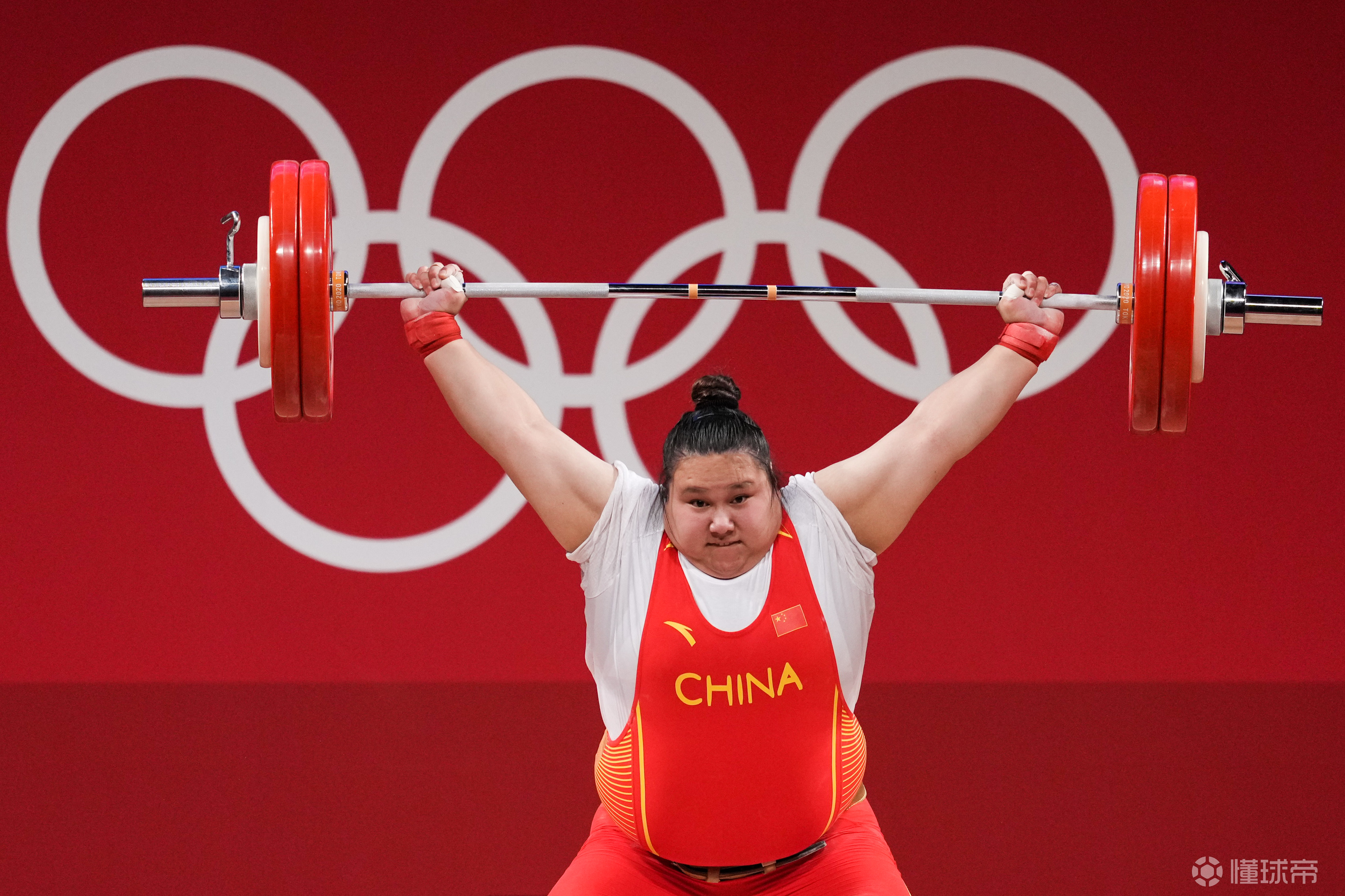 剑南春 | 夺金时刻:李雯雯获举重女子87公斤以上级冠军