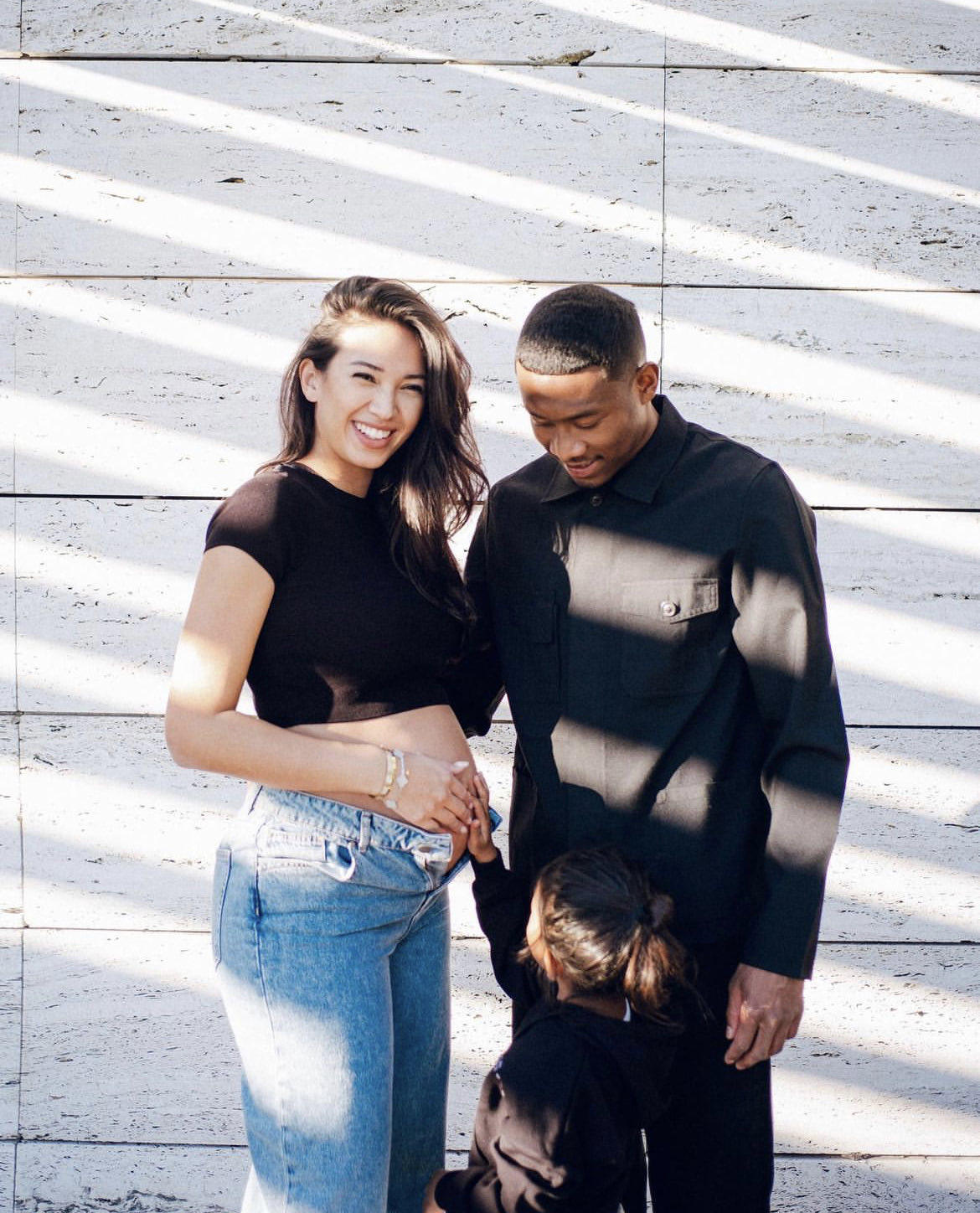 今日图片丨又当爸爸了阿拉巴女友莎丽马尔分享孕