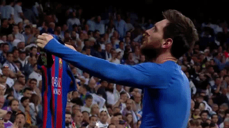 肘击,见血,红牌,逆转……这些足球场上指向比赛最激烈的词语,在2017