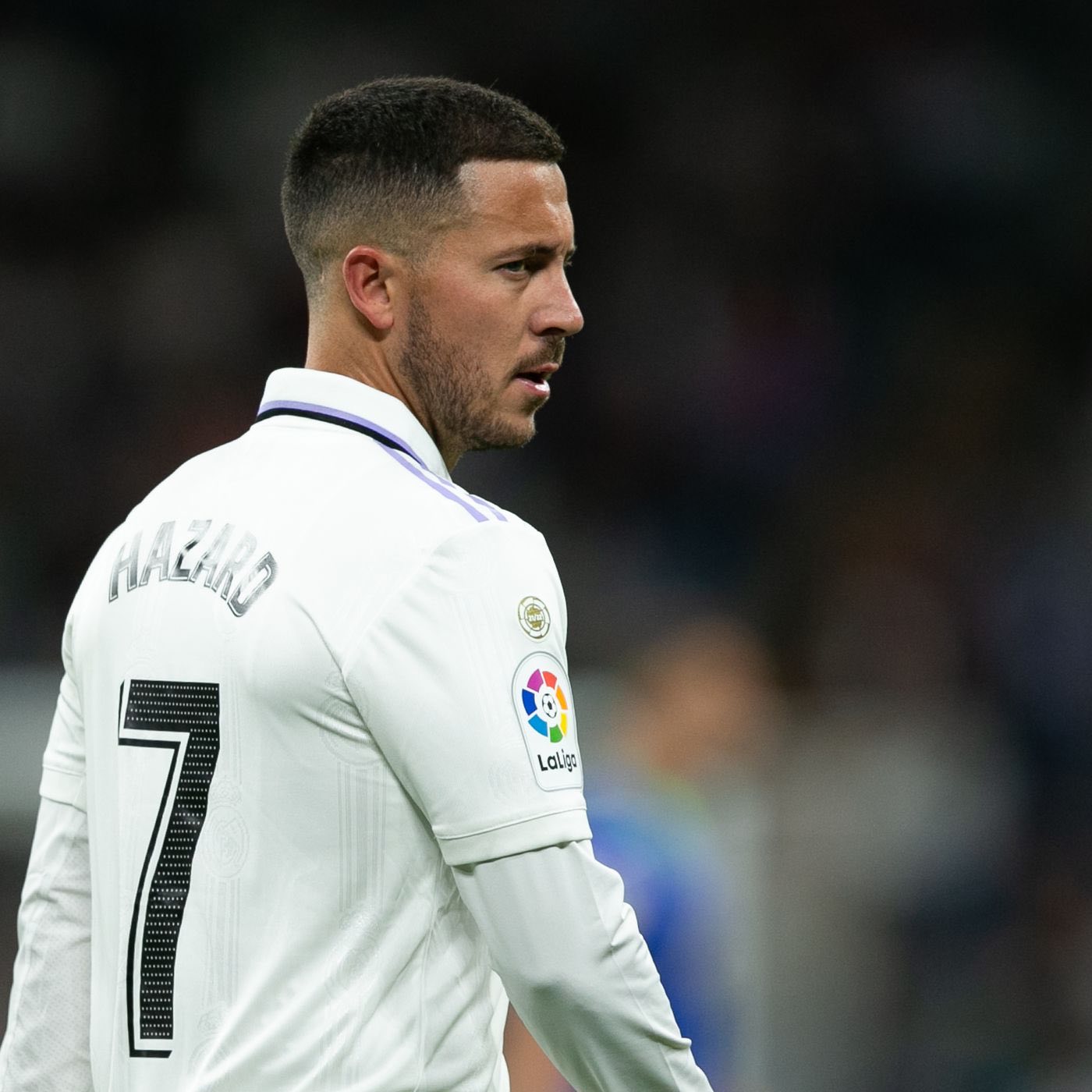 阿扎尔马里亚诺正式成为自由球员