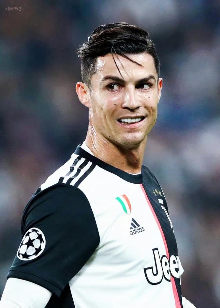 c罗一组还在尤文 2019年10月22日时的照片.|尤文图斯|c罗|懂球帝