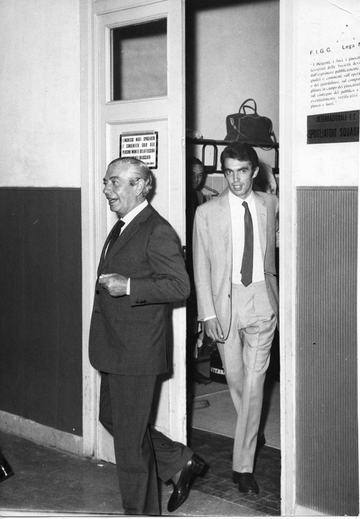 莫拉蒂父子,年轻的马西莫和他的父亲,时间未知.