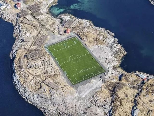 法罗群岛足球场图片
