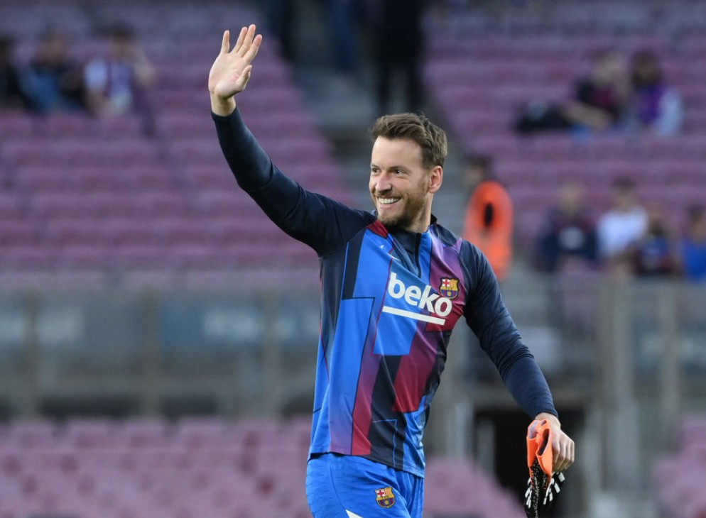 herewego罗马诺巴萨门将内托将加盟伯恩茅斯