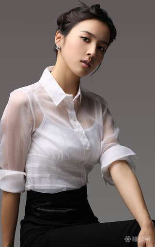 寄诚庸的妻子韩惠珍在韩国是一名知性大方同时知名