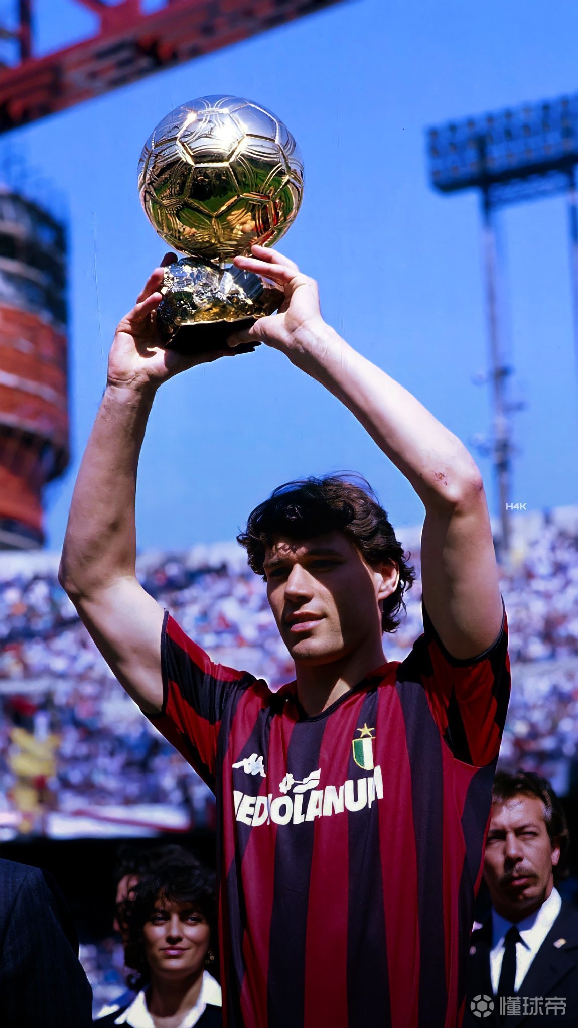 米兰传奇范巴斯滕壁纸合集 竖屏