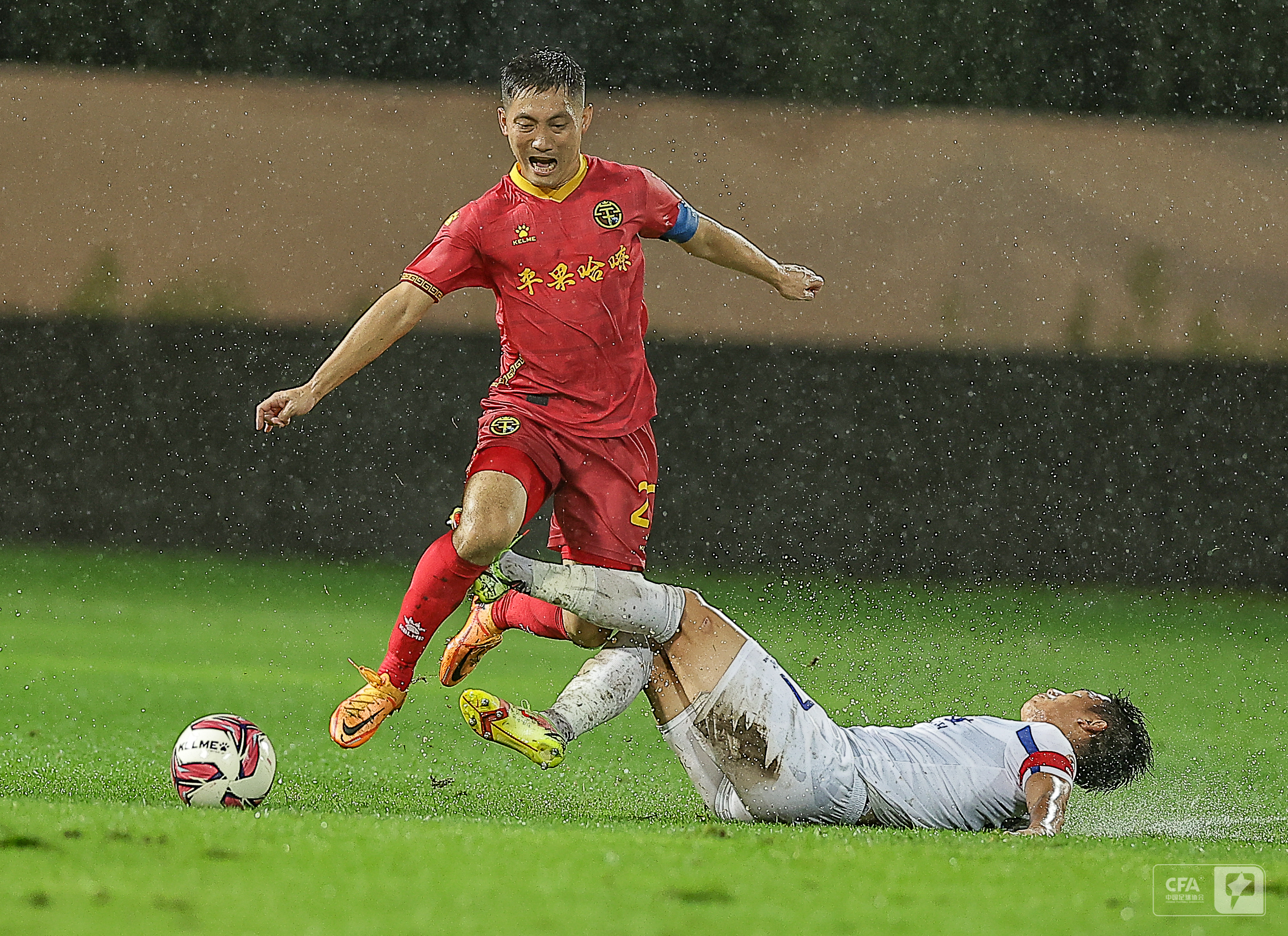 中乙:柳体迎来榜首大战!三位广西队长率队再战江湖