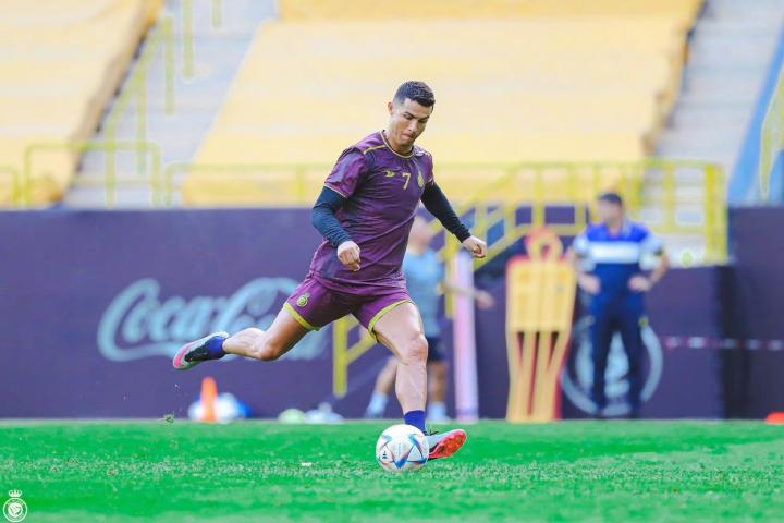 是花朵在哪里都芬芳c罗在利雅得胜利的16场比赛