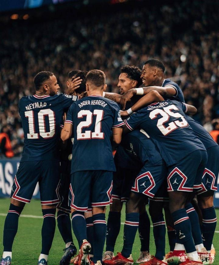 队报巴黎队内几乎不说法语