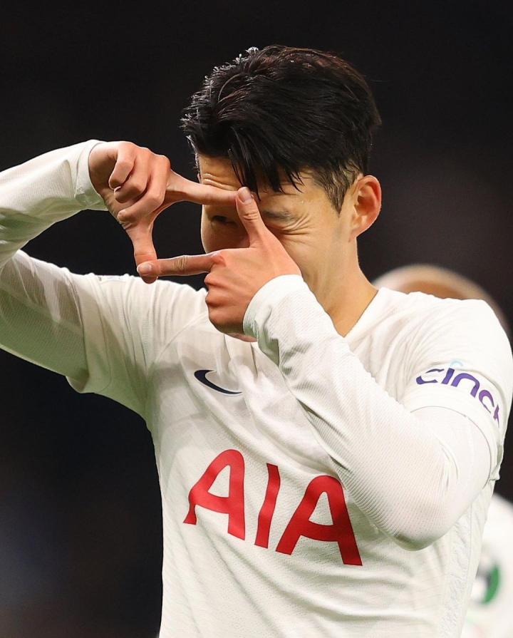 帮助热刺战胜维特斯孙兴慜发文庆祝胜利