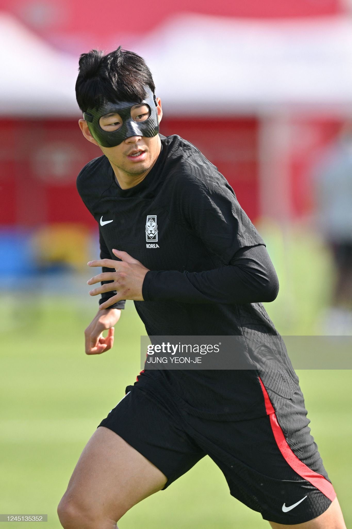 孙兴慜今日训练 备战和加纳的比赛