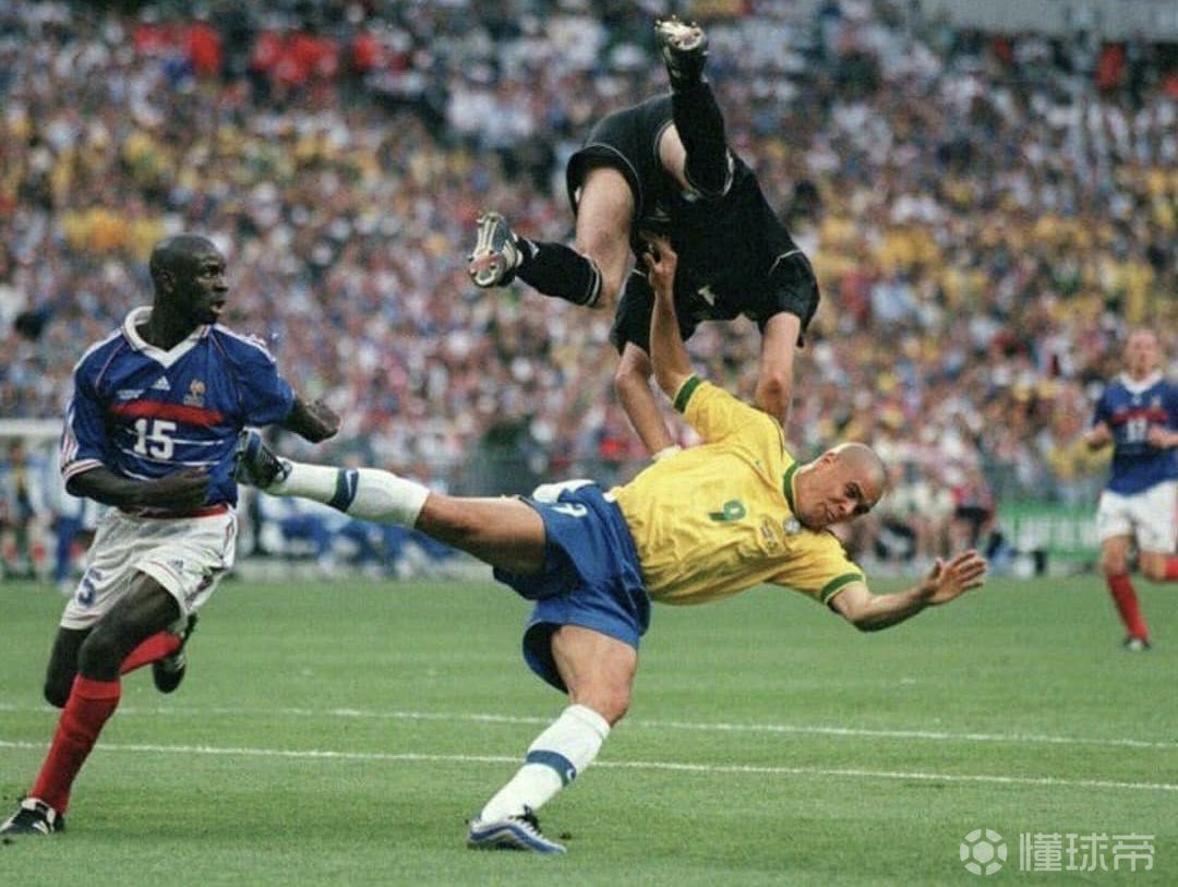 1998年世界杯决赛,东道主法国队以3-0战胜夺...