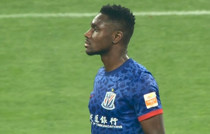 马莱莱:知道错失机会后球迷拿我开玩笑;尽力对得起申花球衣|上海申花