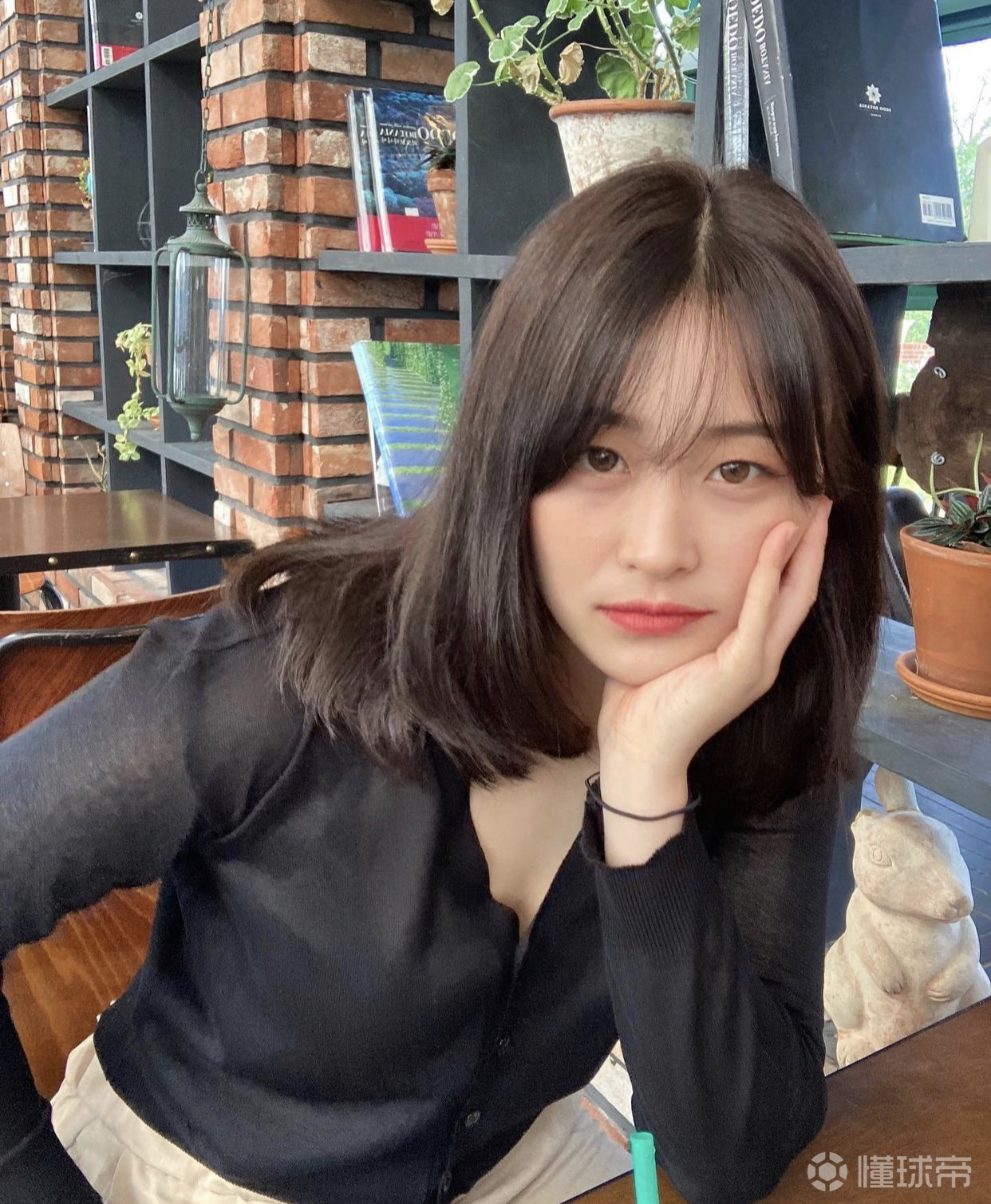 丨足球图片丨你们的足球女神李玟娥虽然结婚了但她
