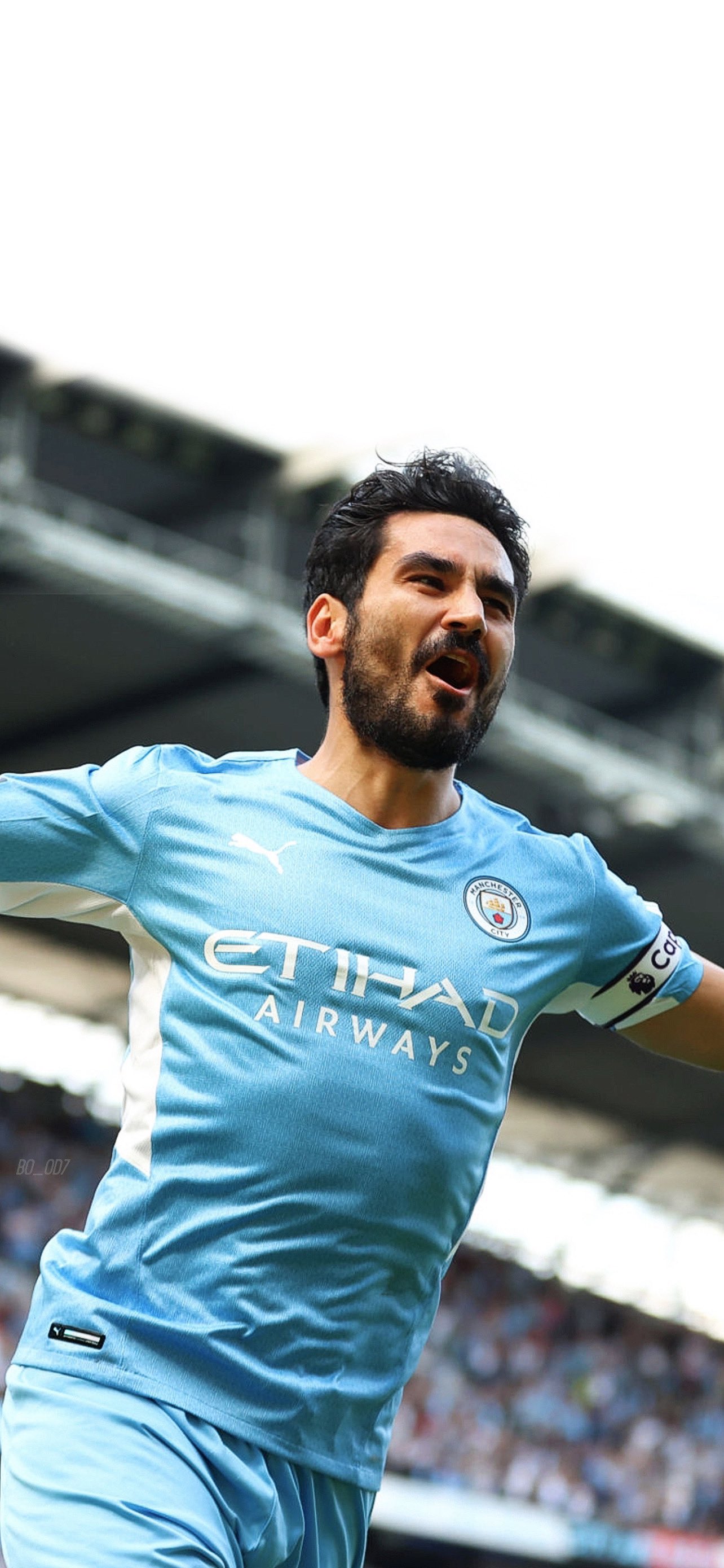 京皇在大家心中有着怎样的位置呢?曼城新队长京多安.