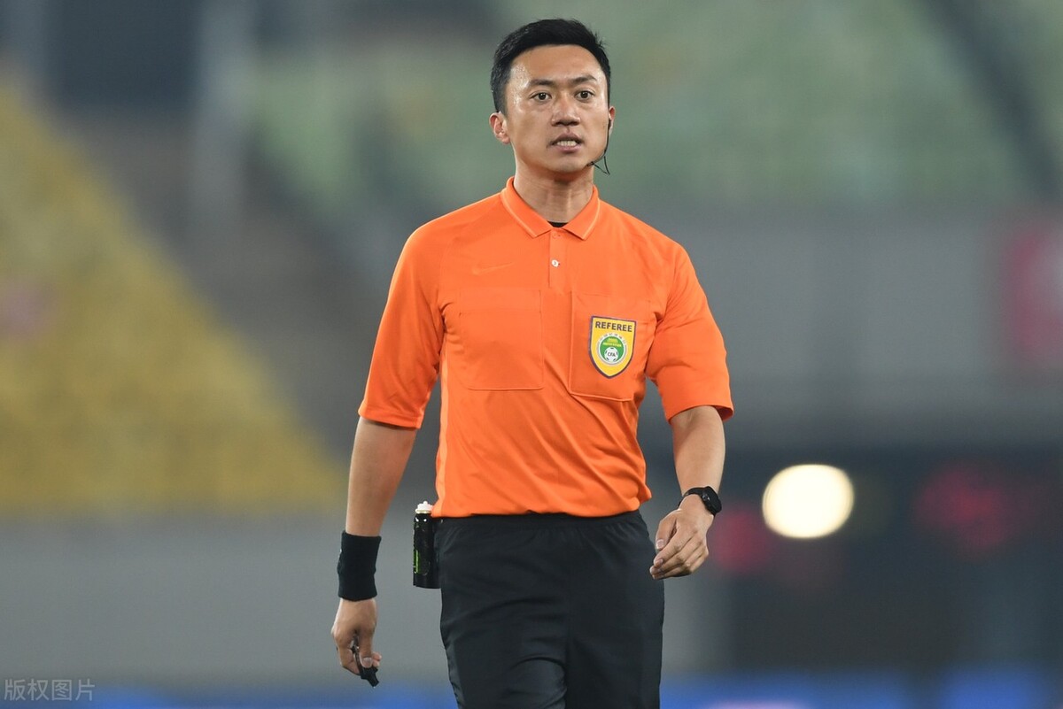 双国际级!张雷主哨浙江迎战青岛海牛,唐顺齐执法海港对梅州