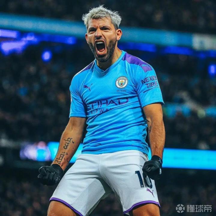 阿圭罗转会巴萨及退役