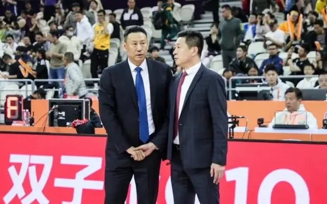 李铁 李楠 李春江，都是中国体坛名宿，现在他们声名狼藉