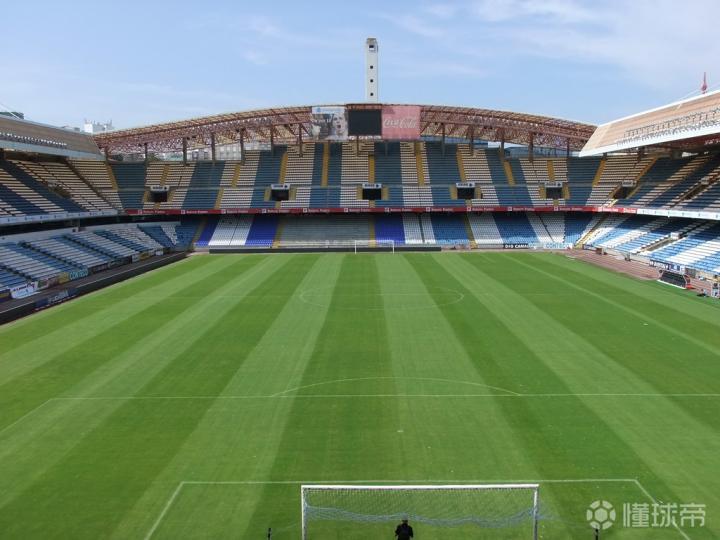 西协甲豪门拉科鲁尼亚的主场里亚索球场球场可容纳