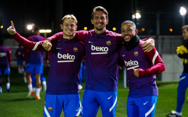 哈维心口不一巴萨重建的关键在排雷