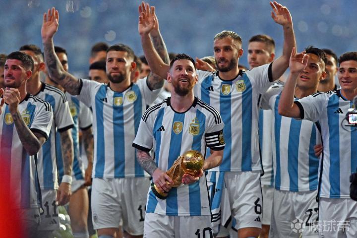 媒體人：阿根廷定了6月11日從巴塞羅那飛往北京的飛機