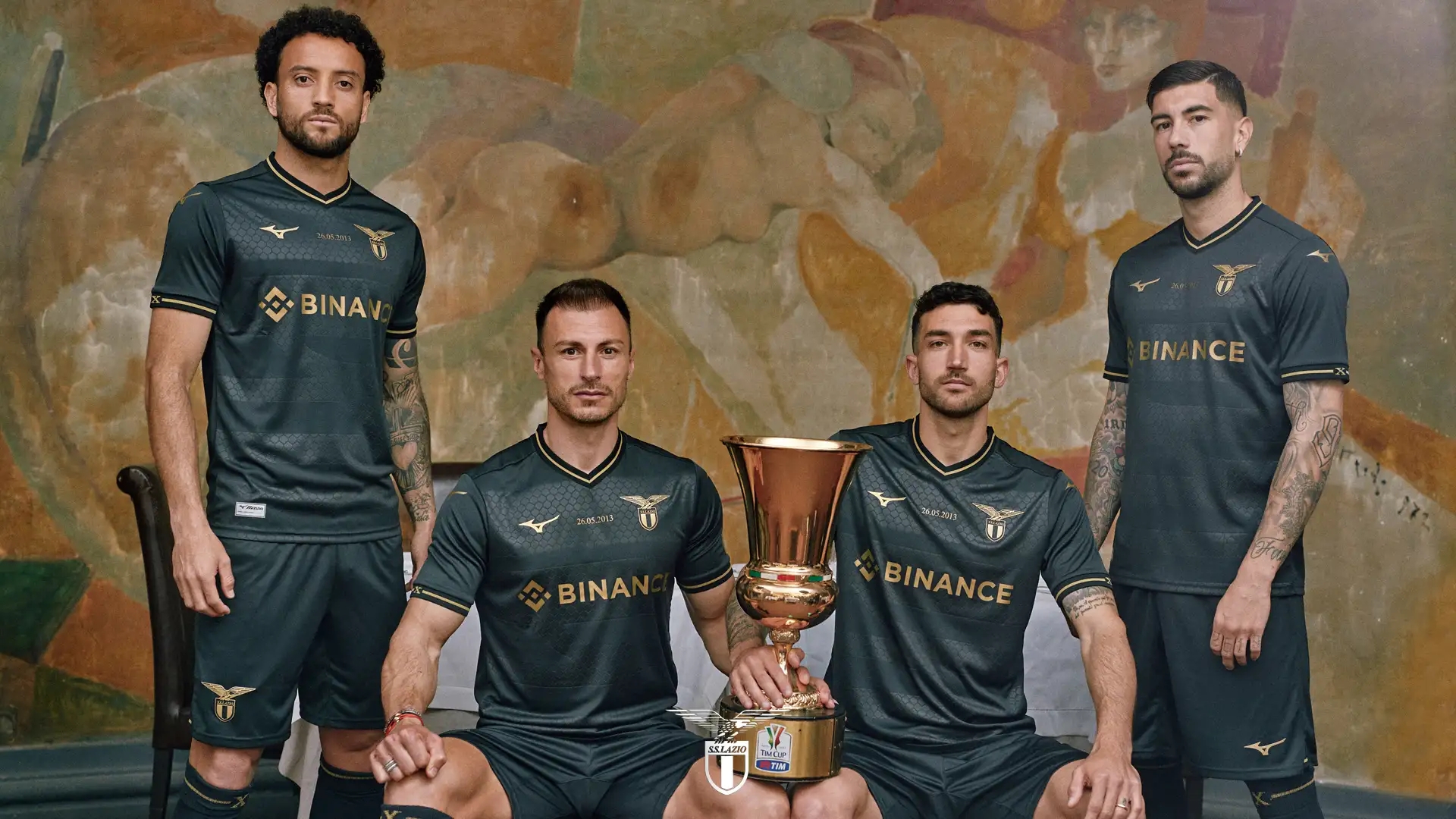 拉齐奥发布10周年特别版球衣以庆祝2013年