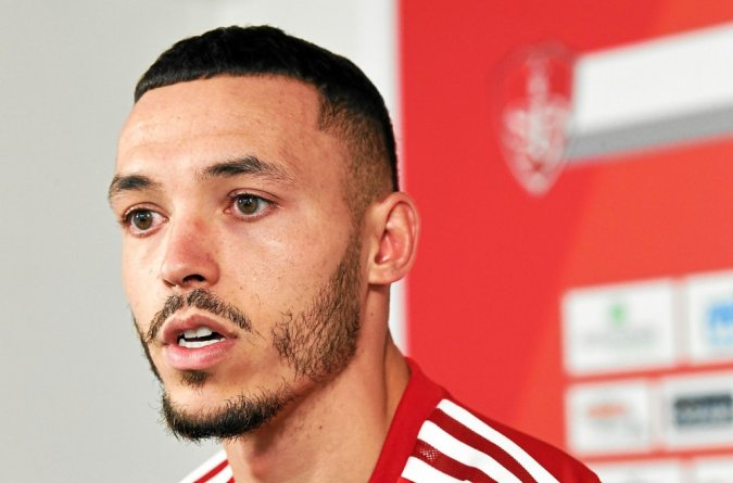 法媒专访佩雷拉-拉热:支持葡萄牙,若塔很早就"无所不能"|葡萄牙