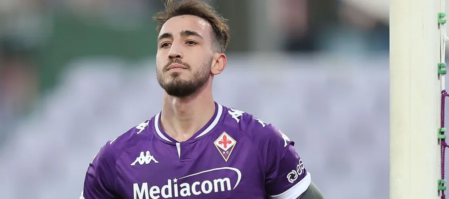 从严重左膝伤势中恢复卡斯特罗维利时隔450天斩获首球