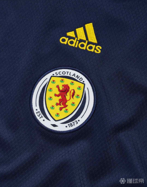 苏格兰女足发布2022全新主场球衣