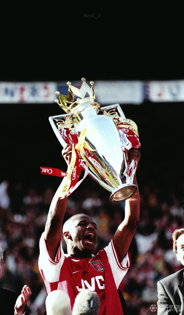 曼联传奇罗伊-基恩壁纸合集|曼联|罗伊-基恩|懂球帝