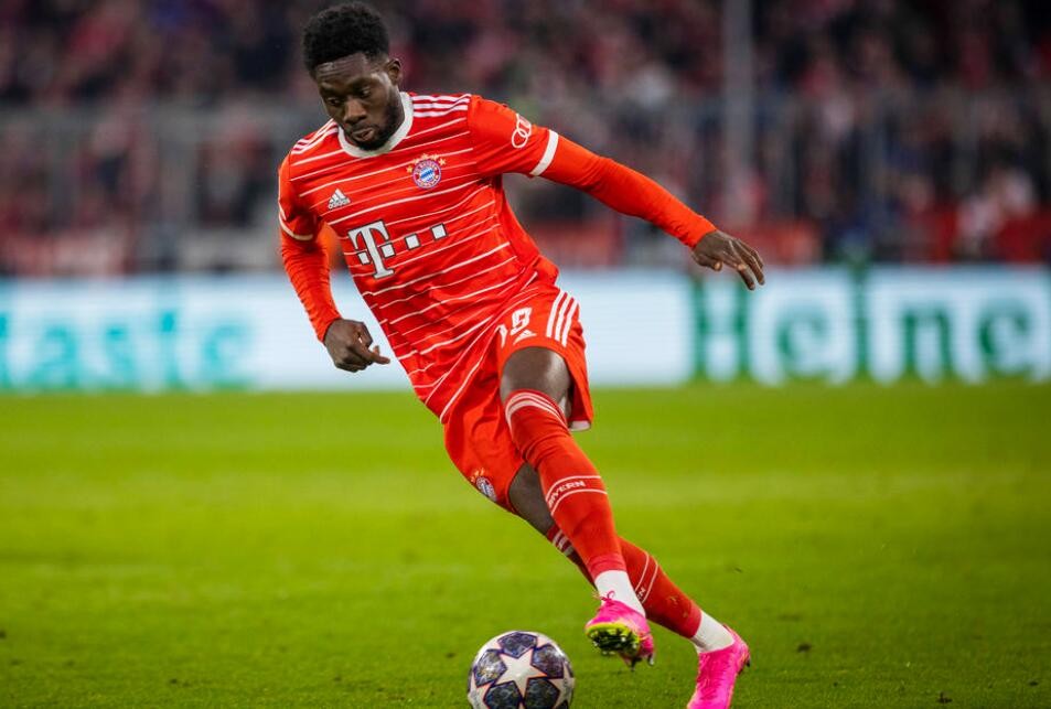 德媒:阿方索-戴维斯想要两倍薪水,进入拜仁顶薪行列