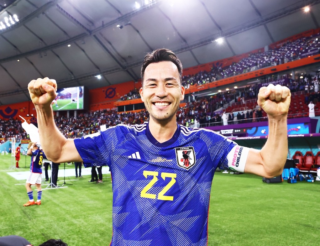 吉田麻也fifa年度最佳球员投票:本泽马,梅西,莫德里奇