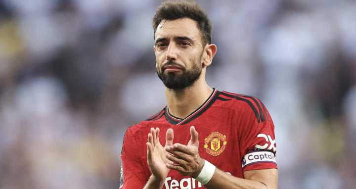 b费未来不排除会转会巴西联赛但现在我只专注于曼联