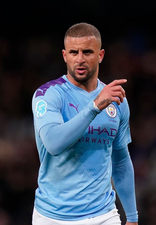 拜仁慕尼黑|曼城|凯尔-沃克|懂球帝