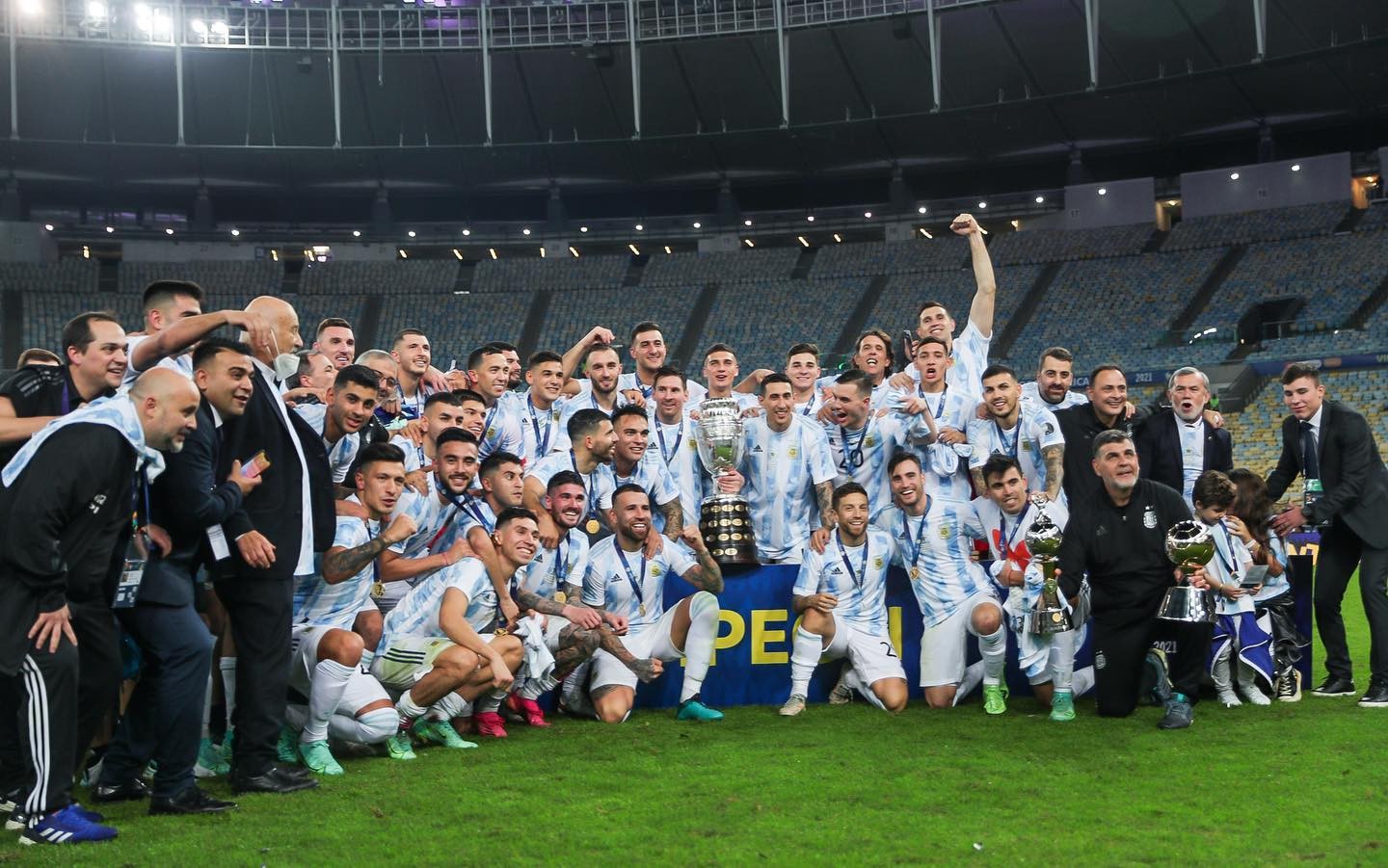 梅西纪念美洲杯夺冠两周年