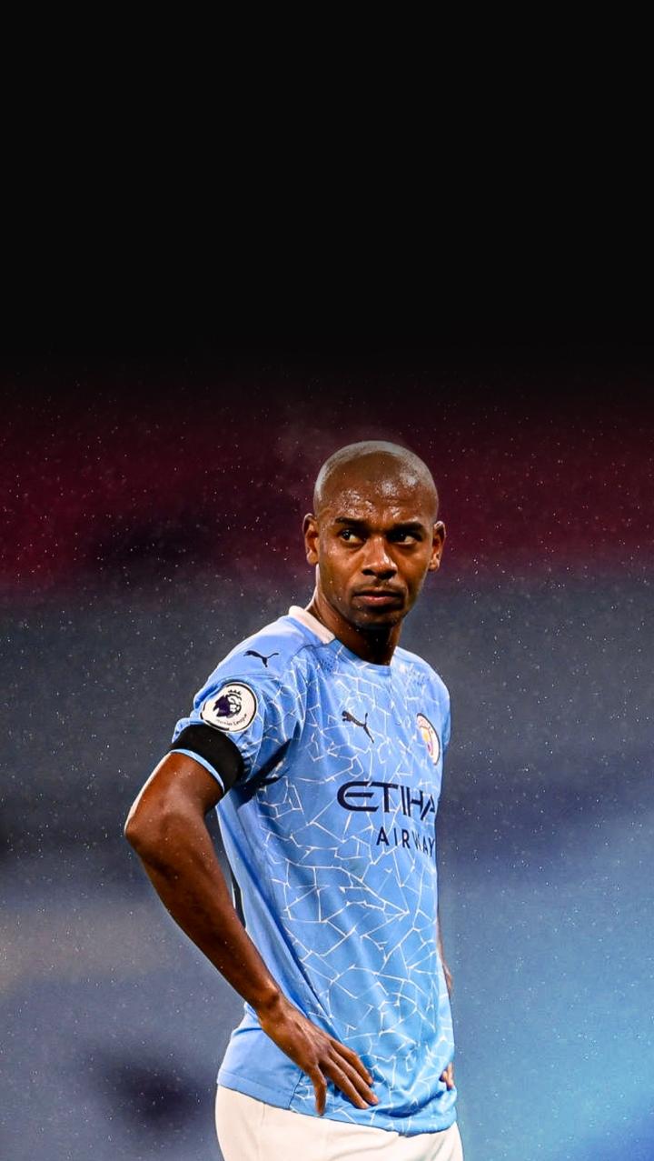 曼城球员特辑125号中场费尔南迪尼奥手机壁纸第六期