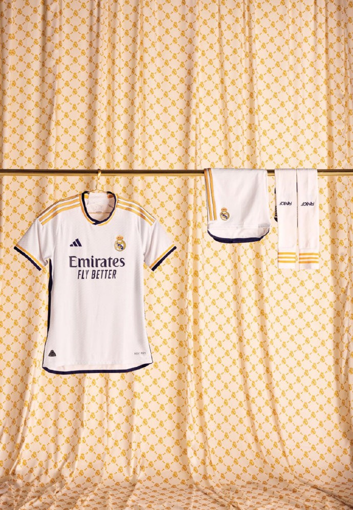 皇马2324赛季主场球衣发布金色礼赞荣耀纯白